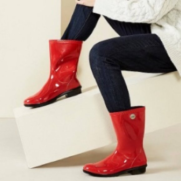 UGG Shoes - UGG Sienna Red Rain Boot